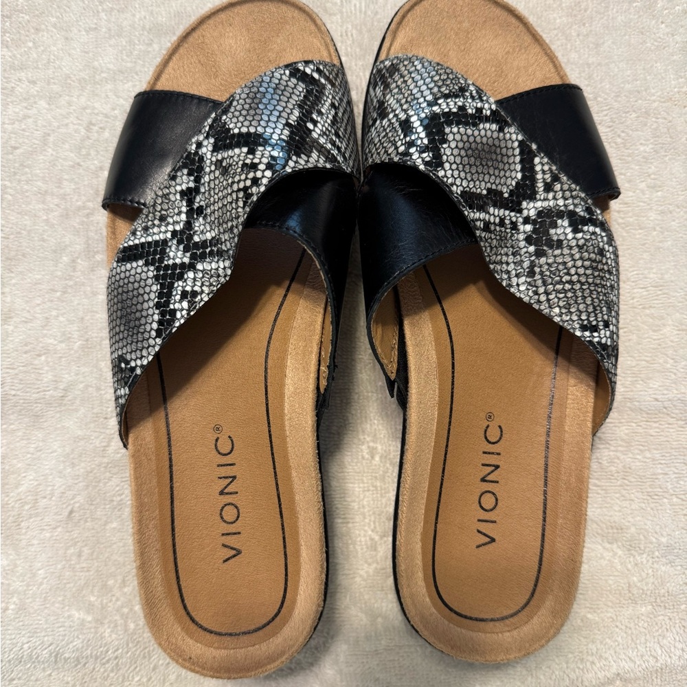 Vionic Black and Gray Slide Sandals with Snake Print